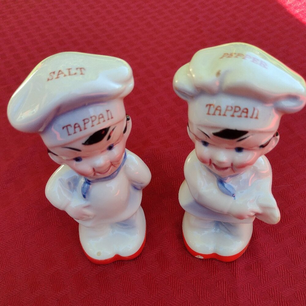 Vintage 1950s Ceramic Tappan Chef Salt & Pepper Shakers with Red Feet
